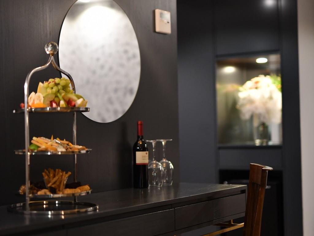 King Suite image