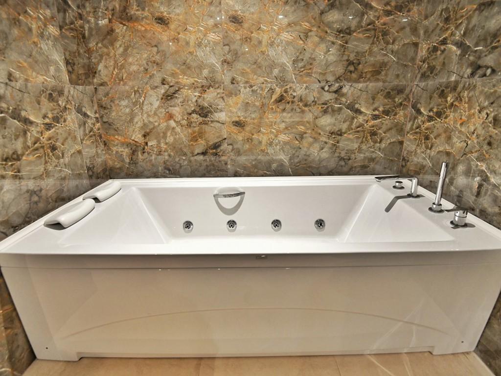 King Suite image